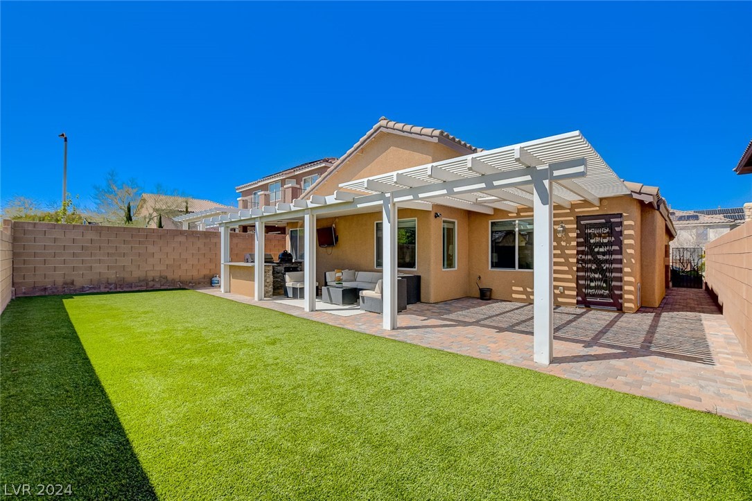 7387 Glorious Sun Drive