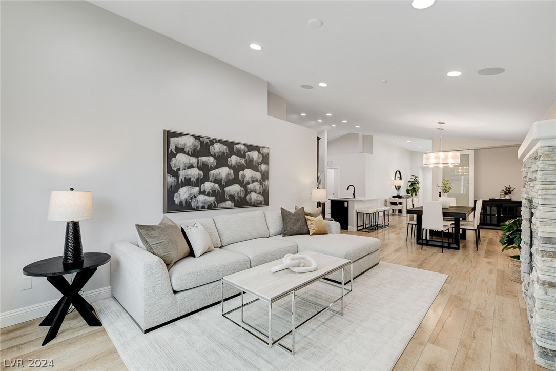 7387 Glorious Sun Drive