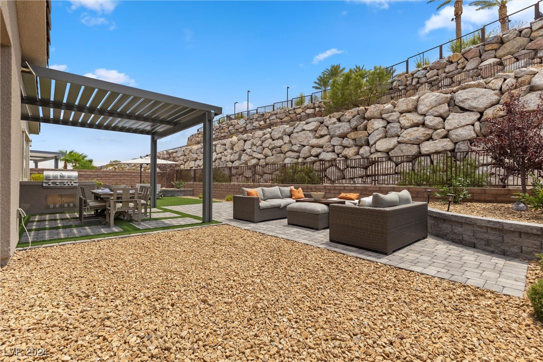 11057 Black Fire Opal Drive