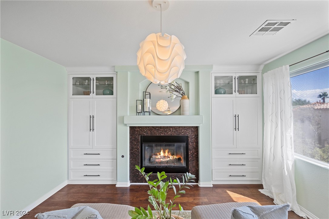 10737 Sapphire Vista Avenue