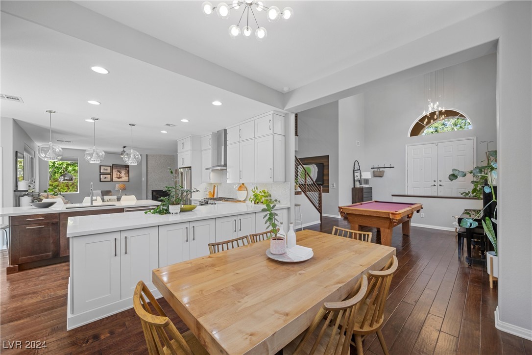 10737 Sapphire Vista Avenue