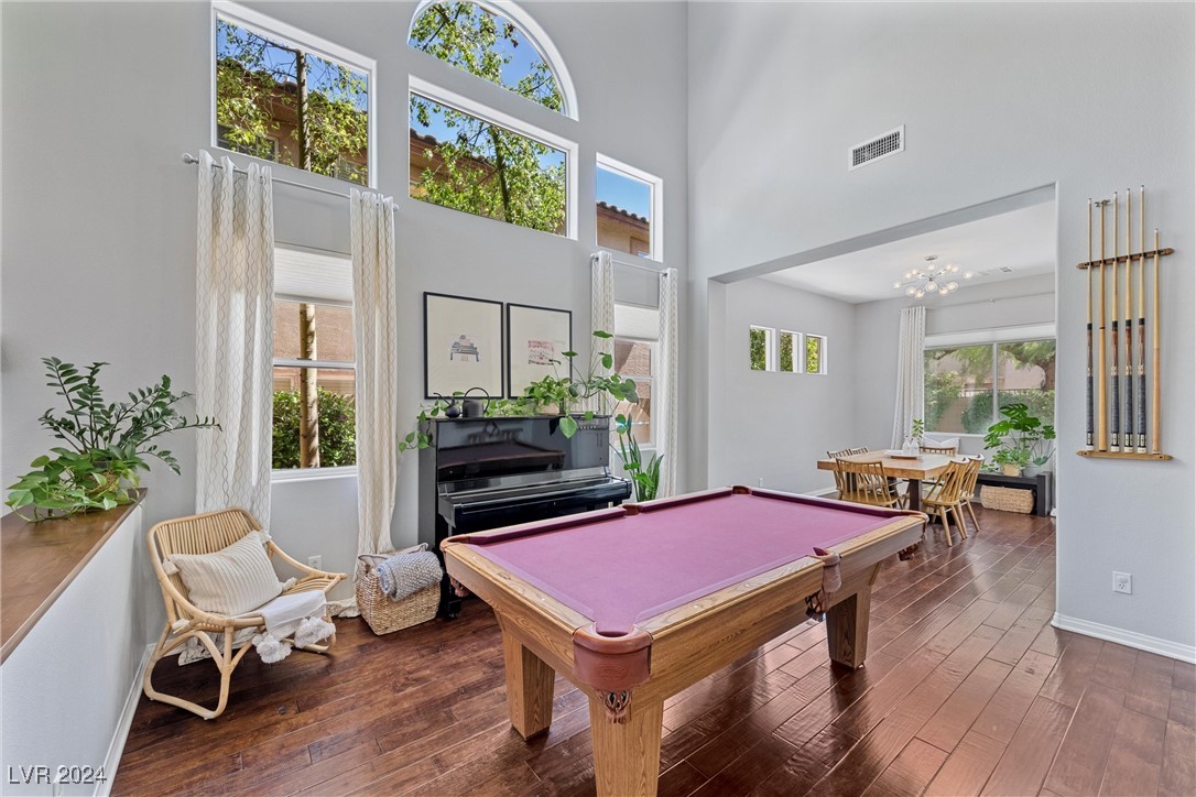 10737 Sapphire Vista Avenue