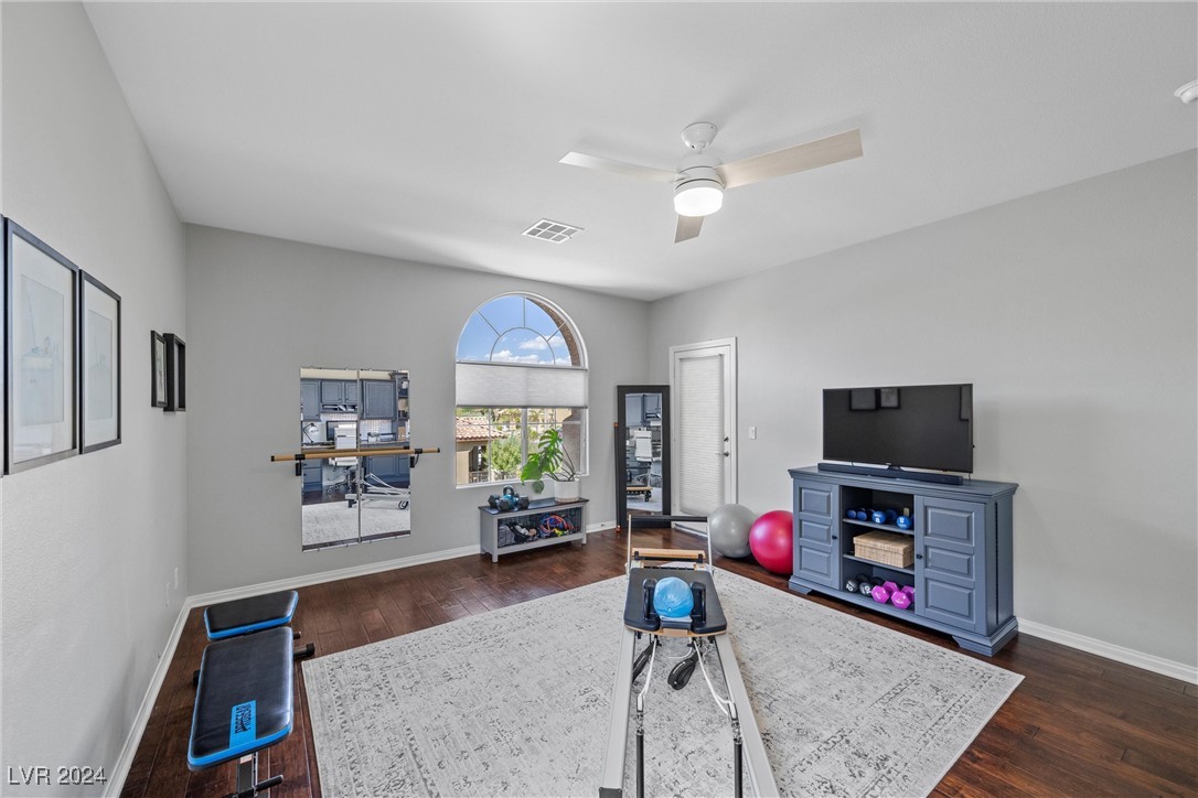 10737 Sapphire Vista Avenue