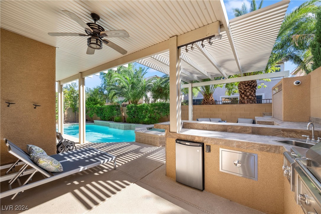 10737 Sapphire Vista Avenue