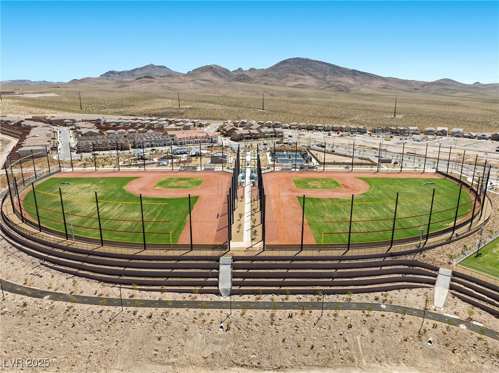 2571 Hazelburn Avenue