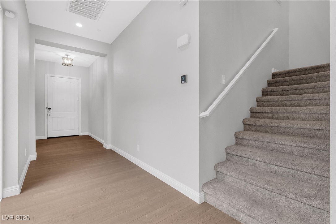 2571 Hazelburn Avenue