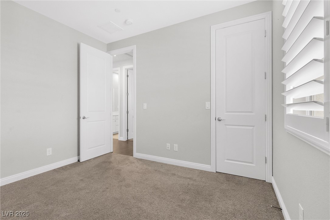 2571 Hazelburn Avenue