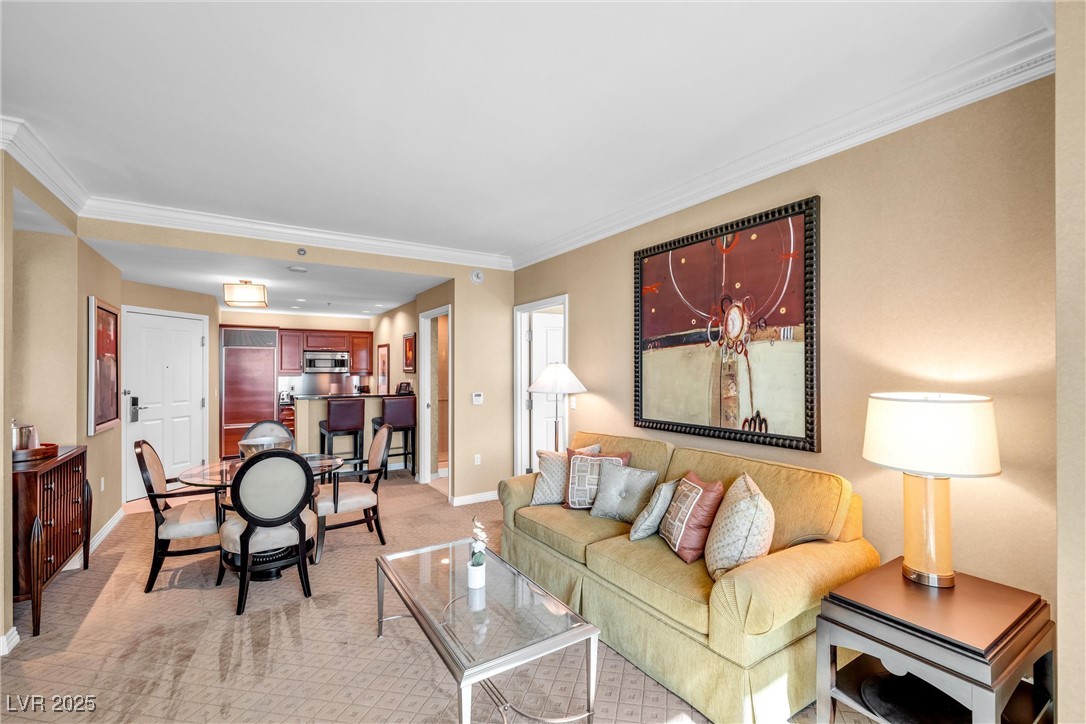 125 East Harmon Avenue 1020
