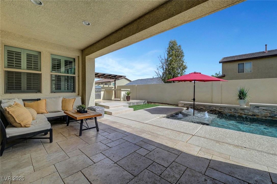 1005 Old Creek Way