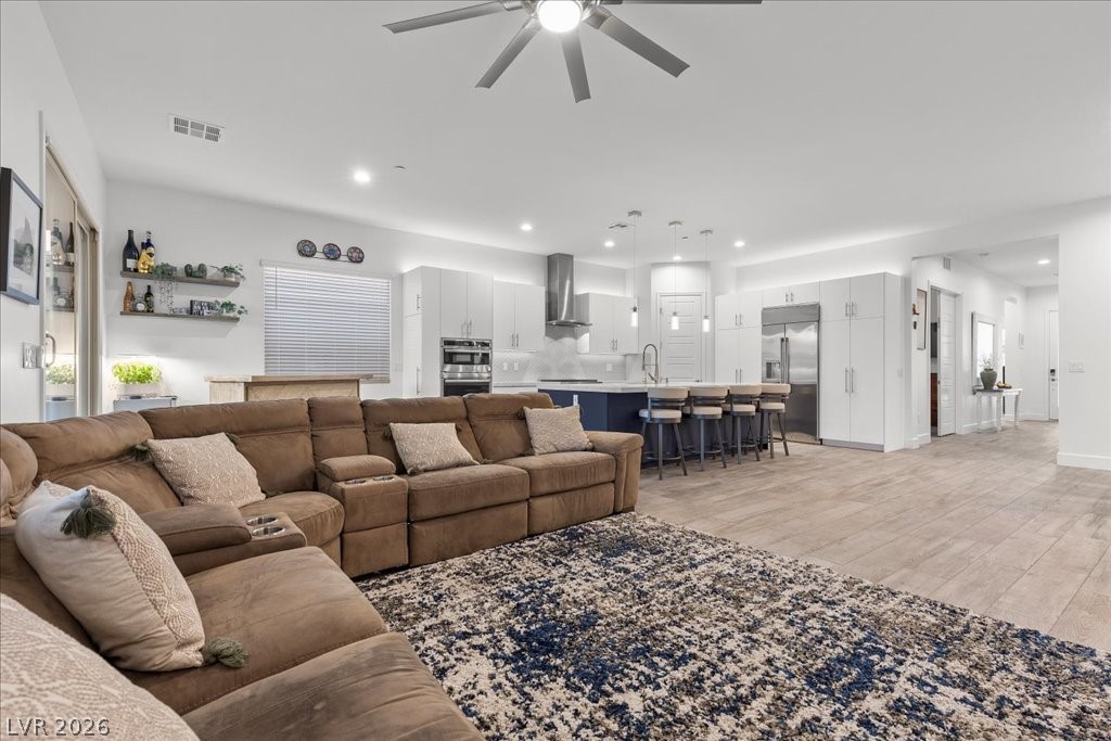 12476 Heritage Bend Drive