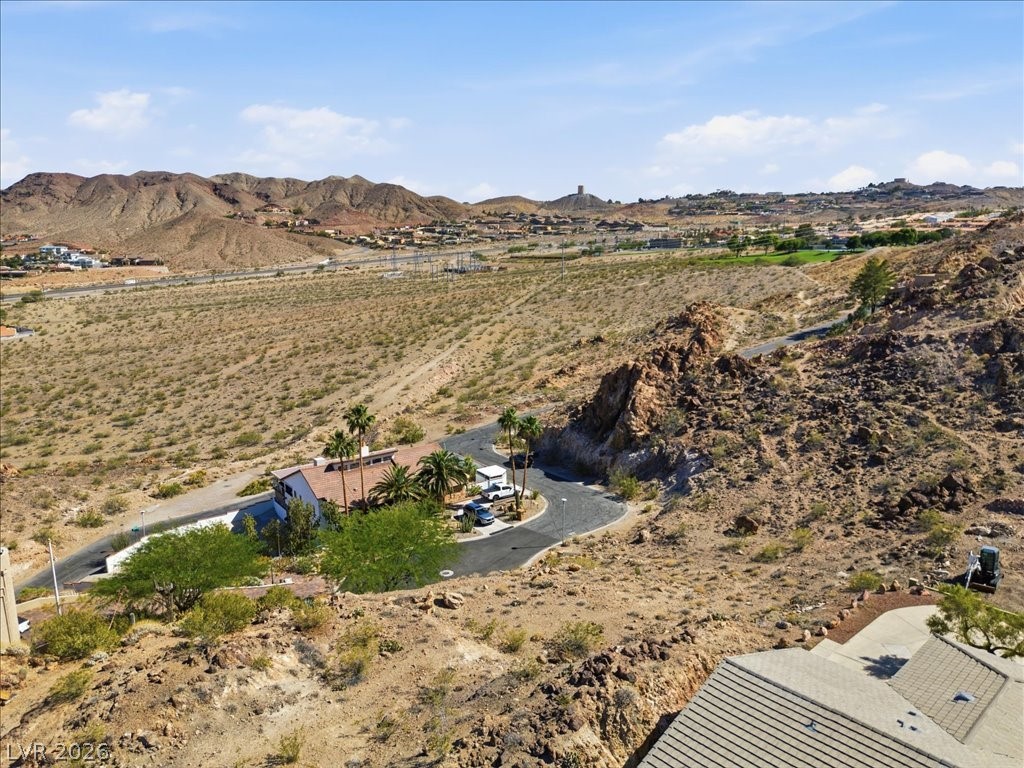 885 Edie Place