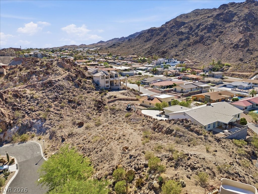 885 Edie Place