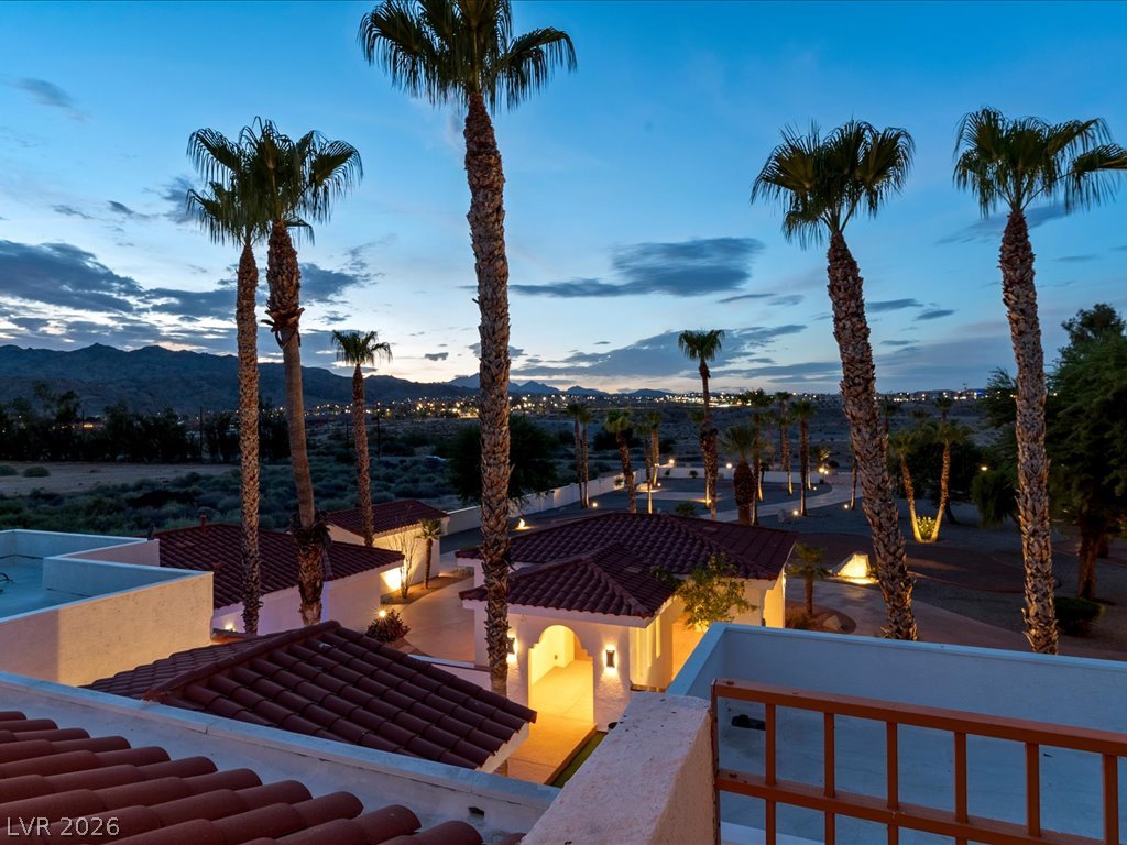 1705 West Casino Drive
