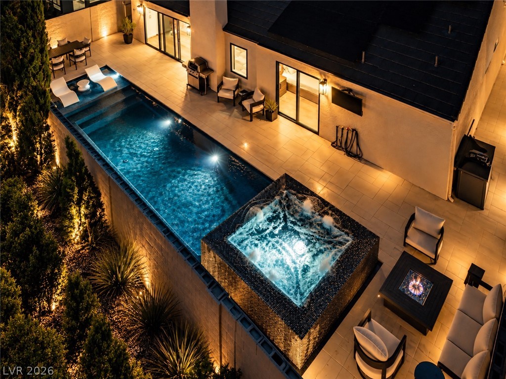 2824 Shannon River Drive