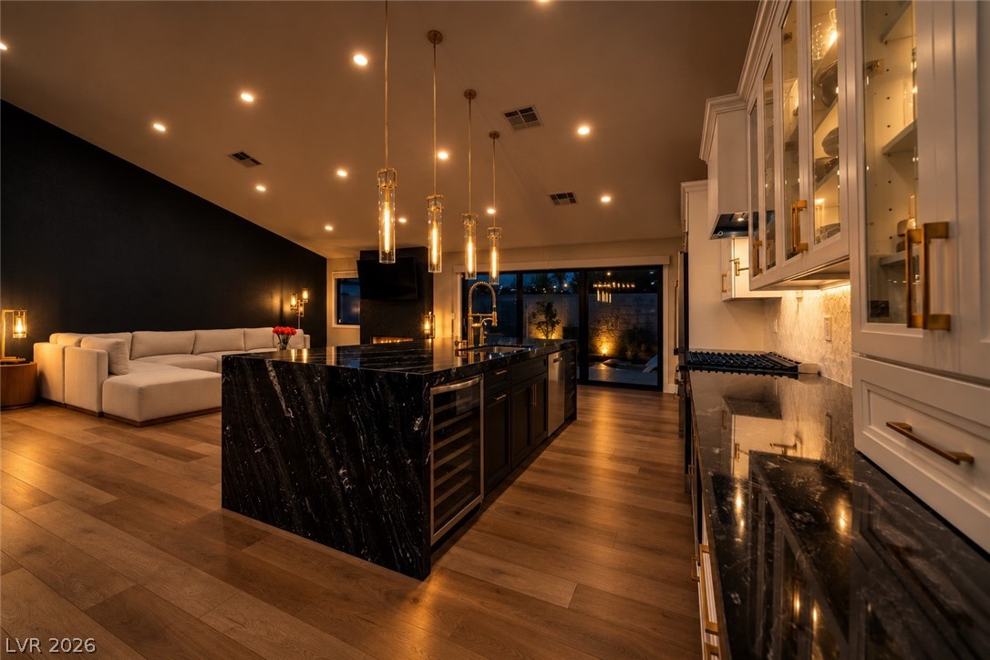 2824 Shannon River Drive
