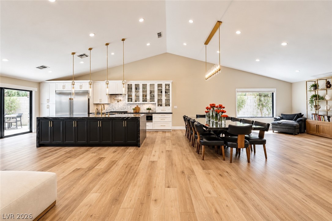 2824 Shannon River Drive
