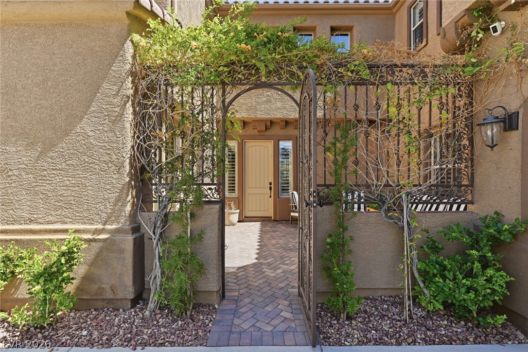 7856 Arroyo Glen Court