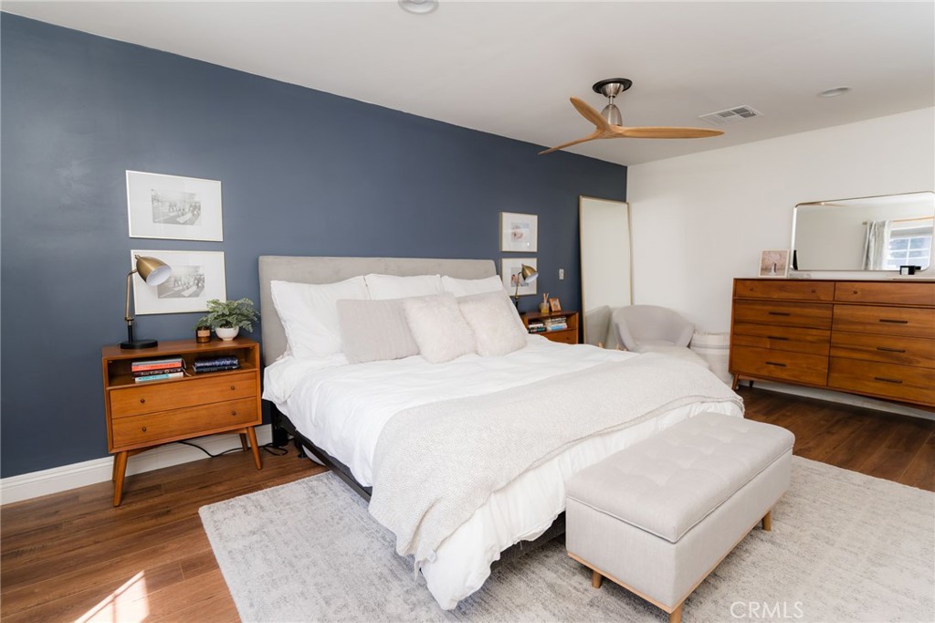 6601 Jamieson Avenue