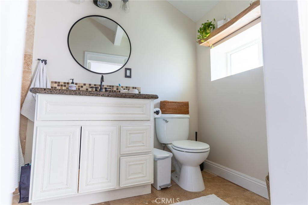 6601 Jamieson Avenue