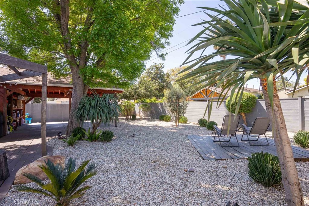 6601 Jamieson Avenue