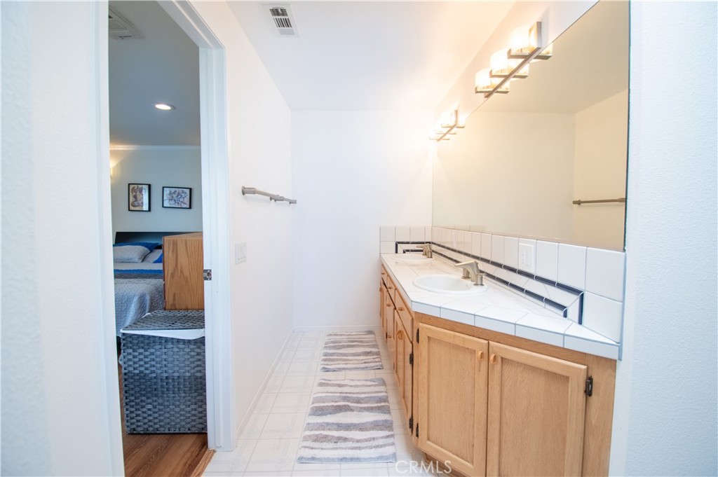 16768 Buckeye Circle