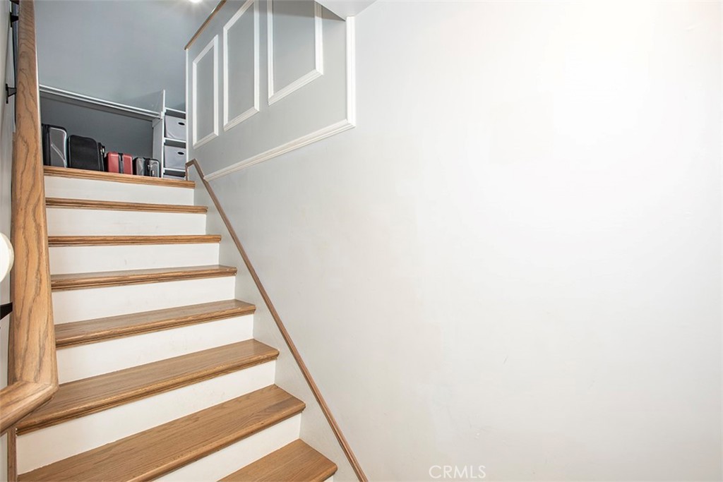 5529 Graywood Avenue