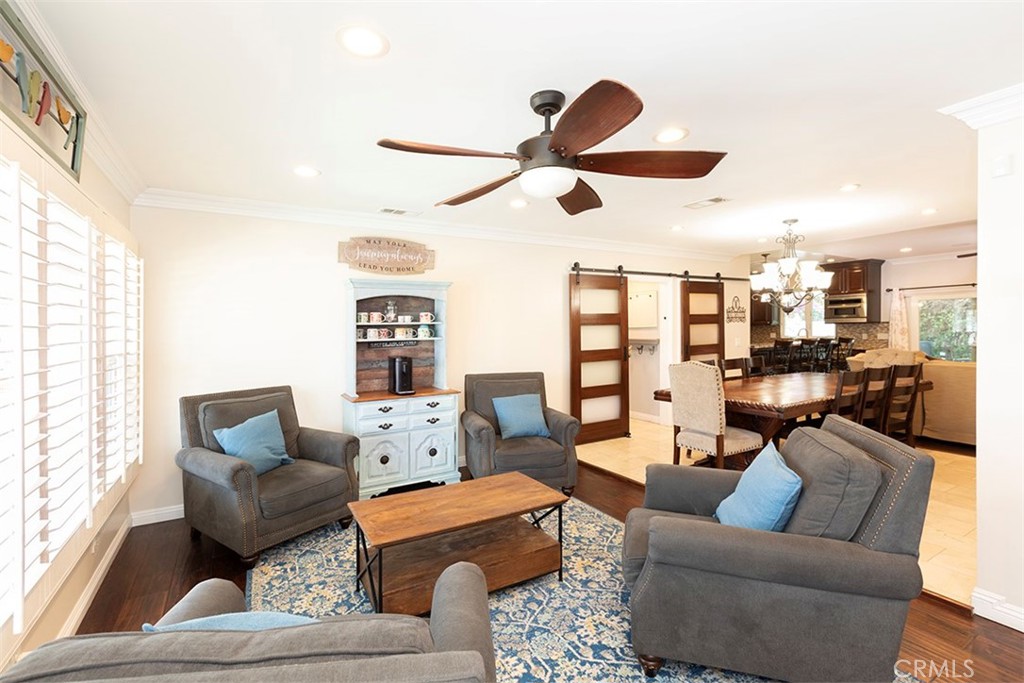 5529 Graywood Avenue