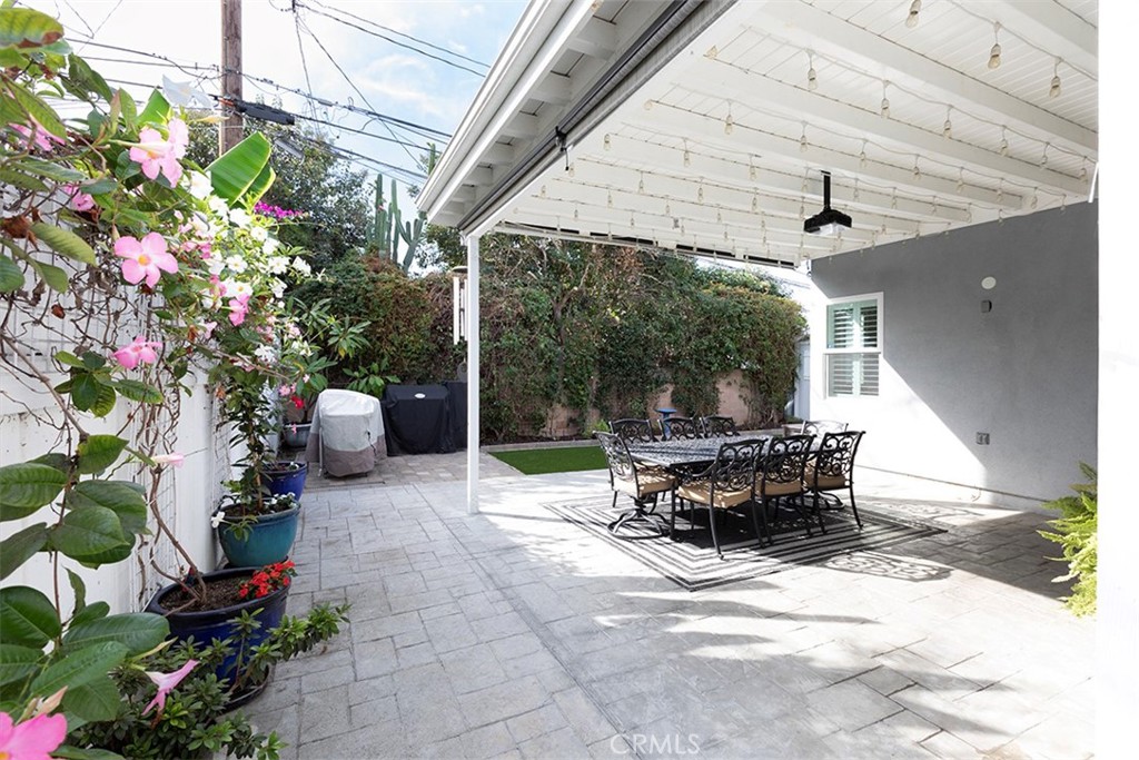 5529 Graywood Avenue