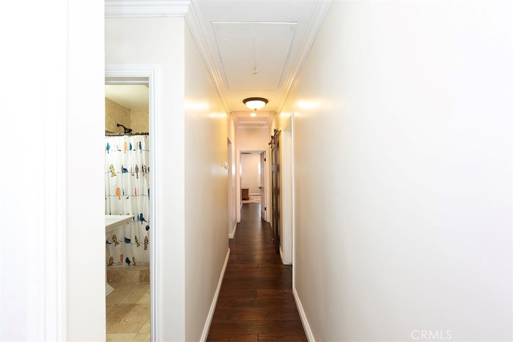 5529 Graywood Avenue