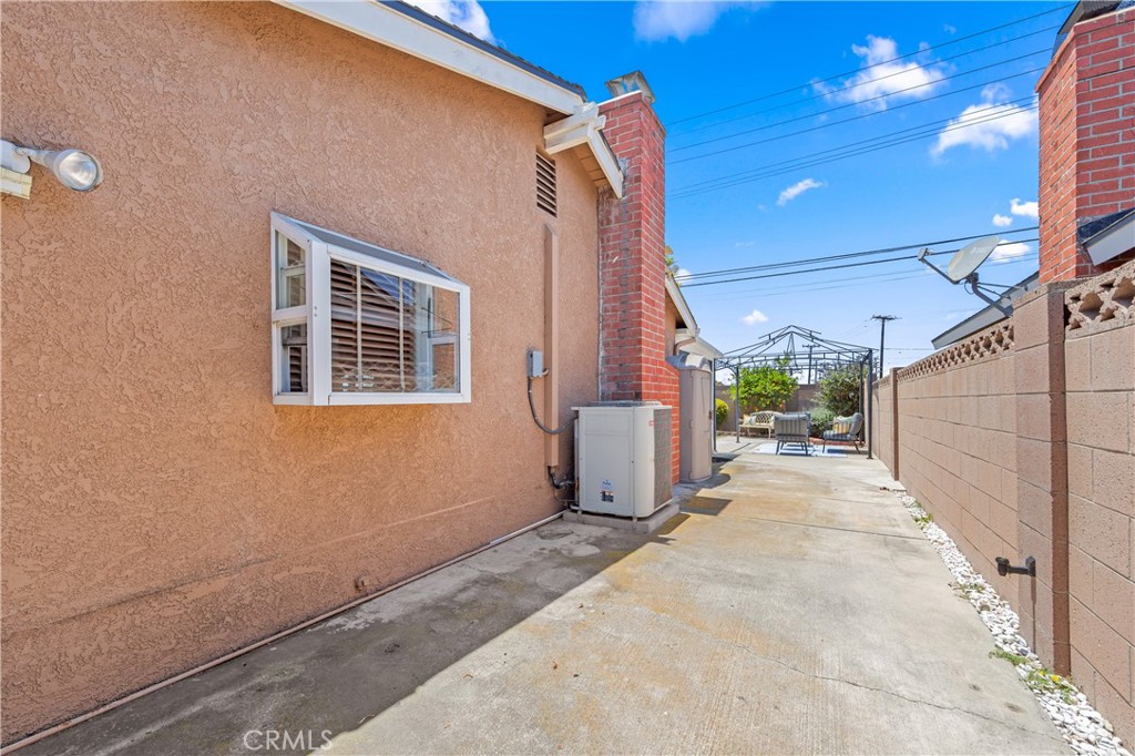 16241 Eagle Lane