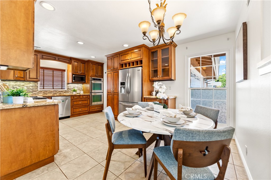 16241 Eagle Lane