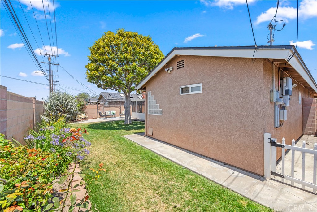 16241 Eagle Lane