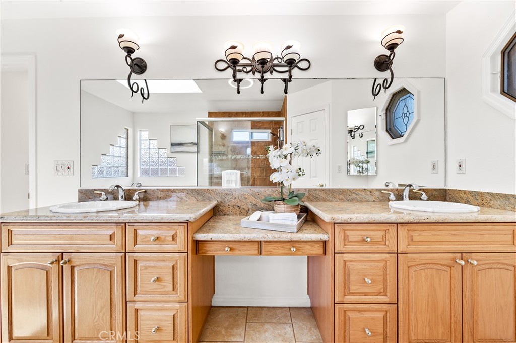16241 Eagle Lane