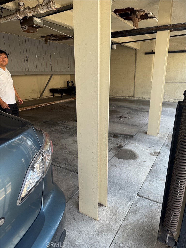 3741 -3745 Jasmine Avenue