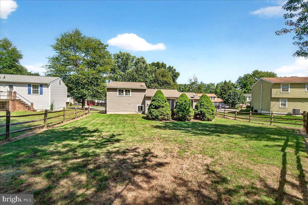 109 GLADE BOULEVARD