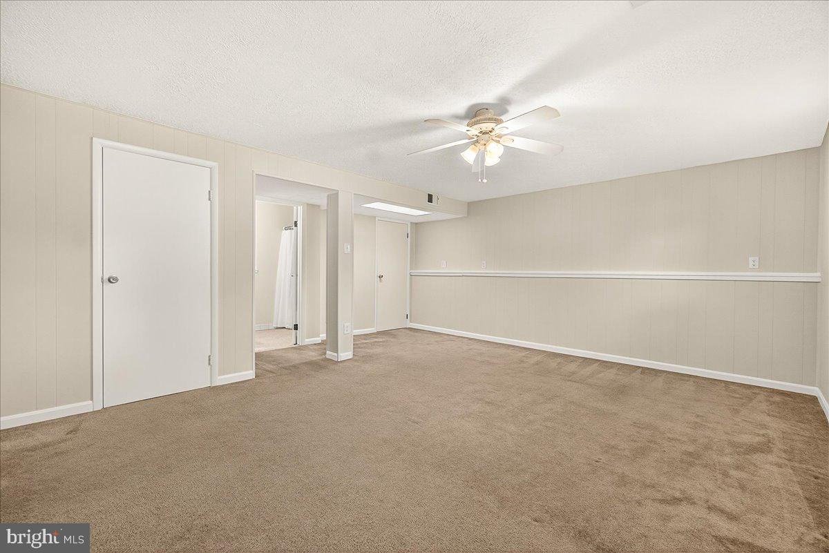 109 GLADE BOULEVARD