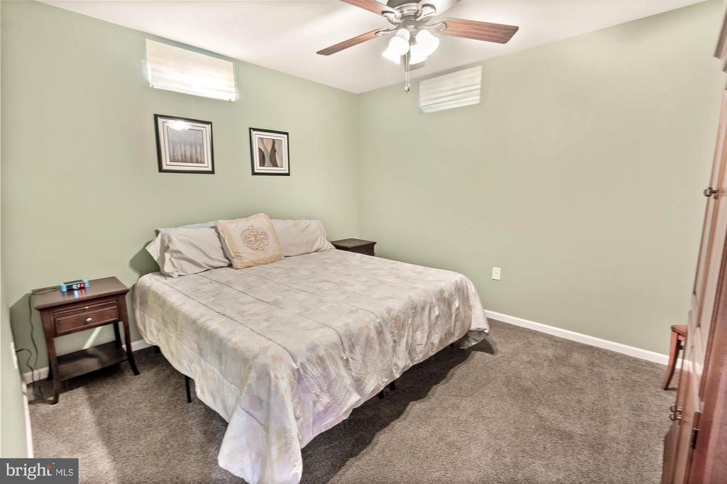 17629 Cobb Ave