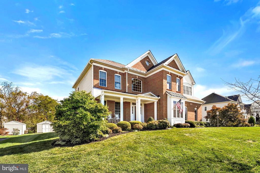 17629 Cobb Ave