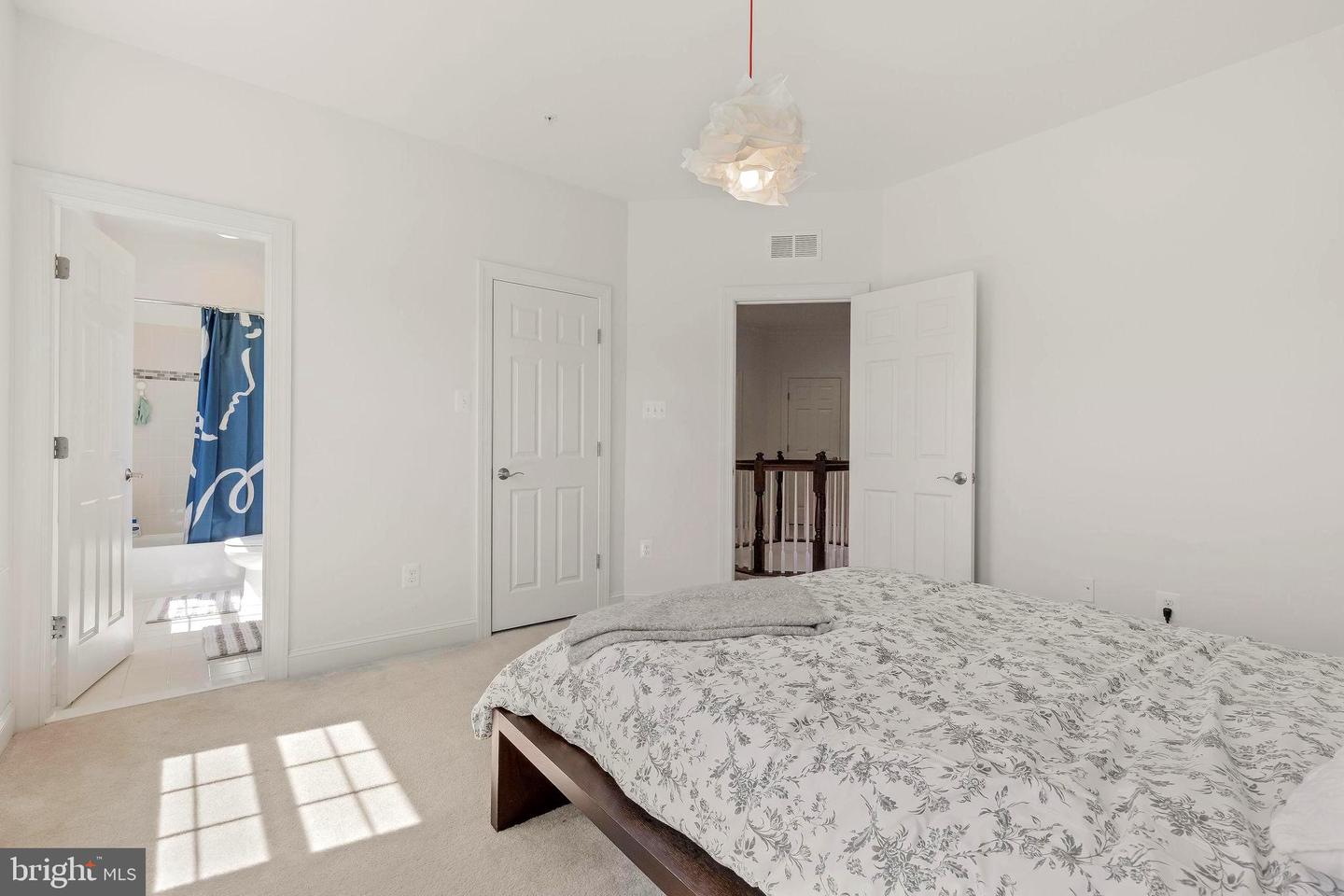 19407 Dry Seneca Ct