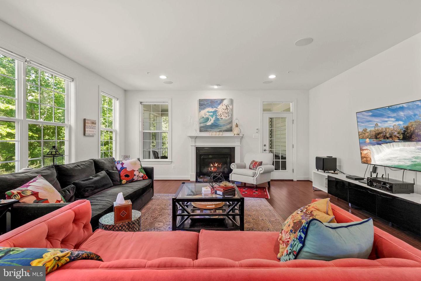 19407 Dry Seneca Ct