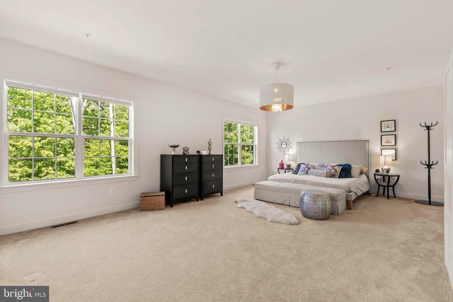 19407 Dry Seneca Ct