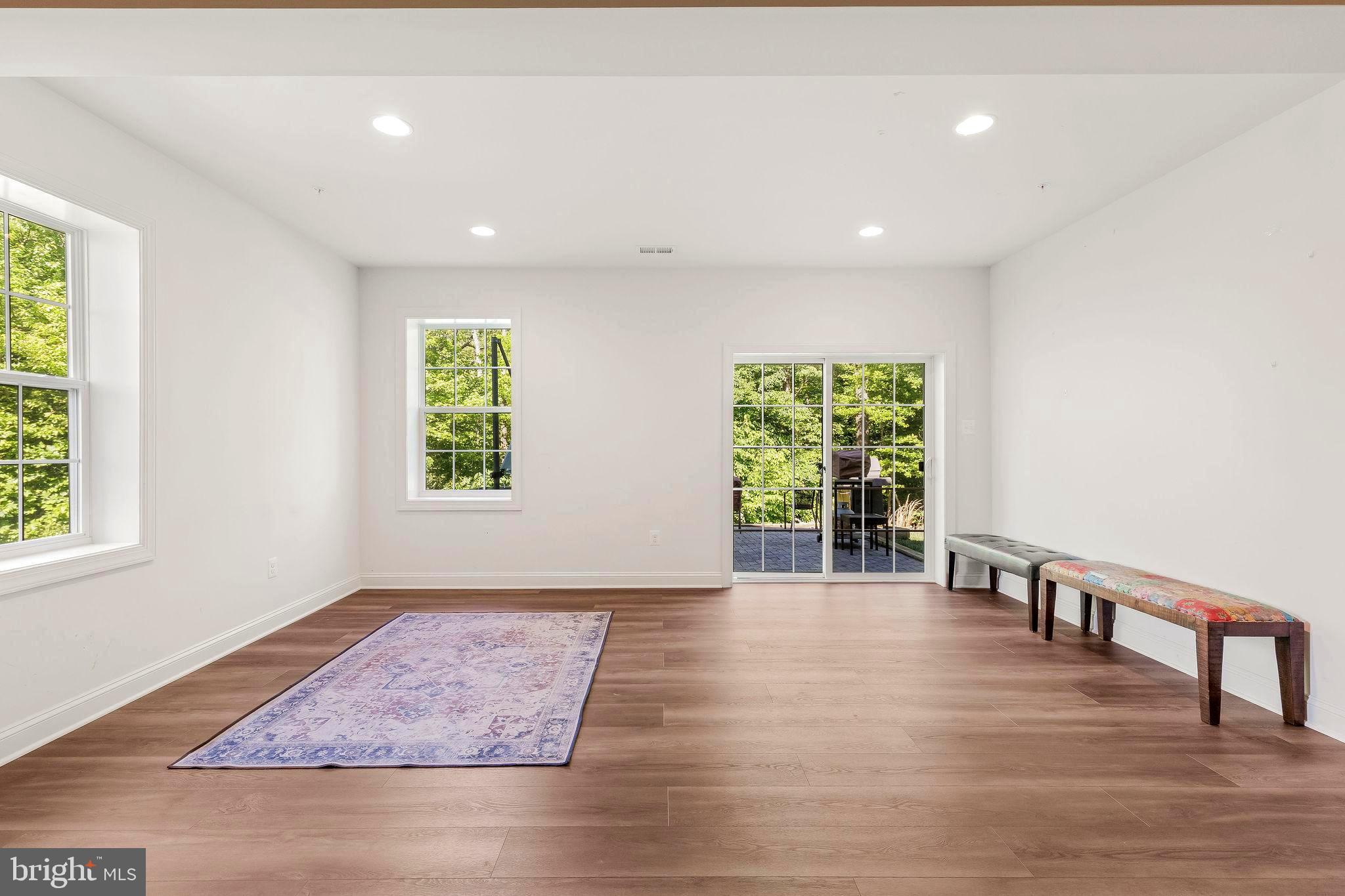 19407 Dry Seneca Ct