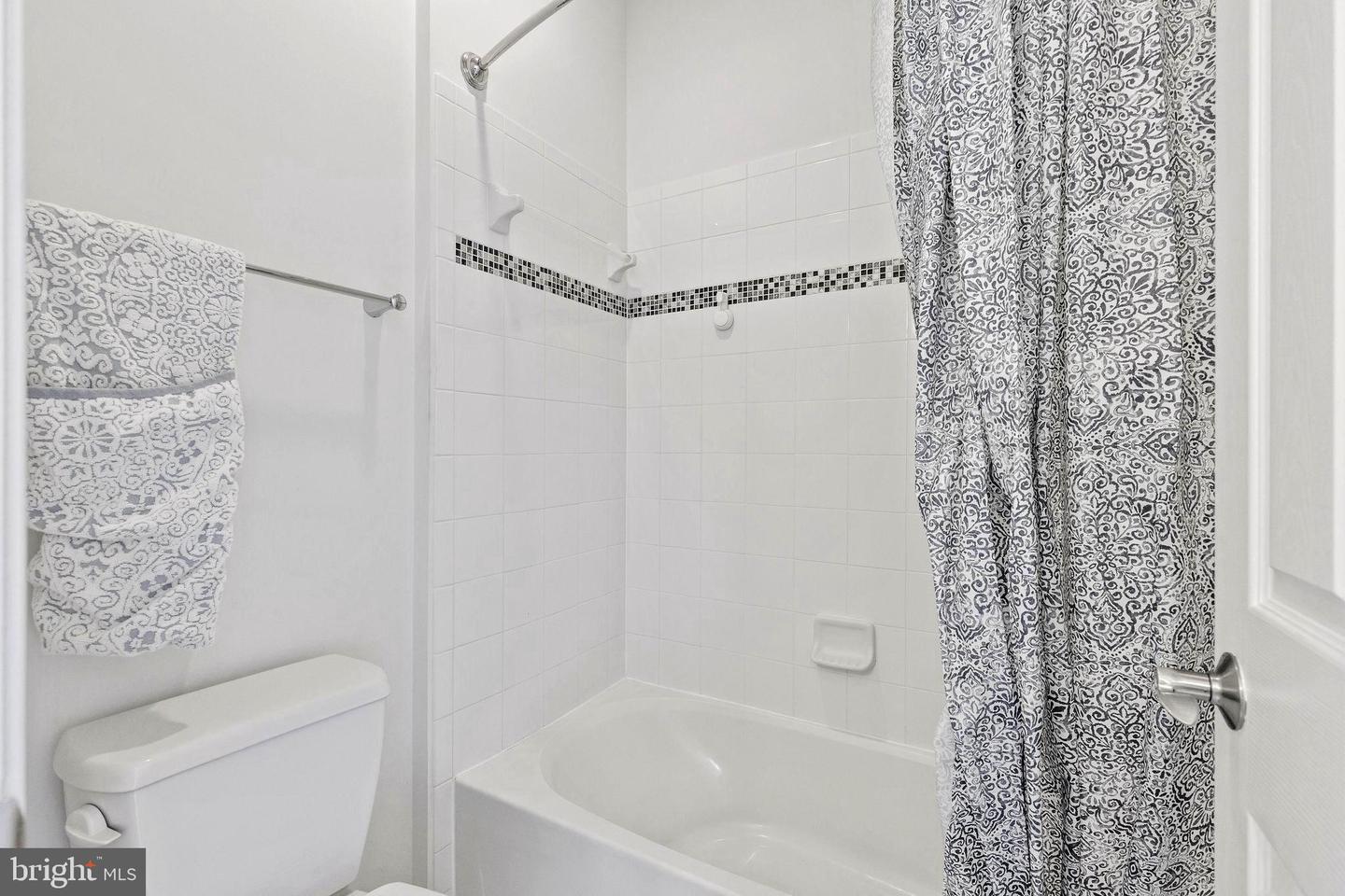 19407 Dry Seneca Ct