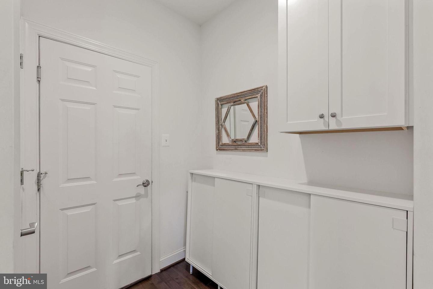 19407 Dry Seneca Ct