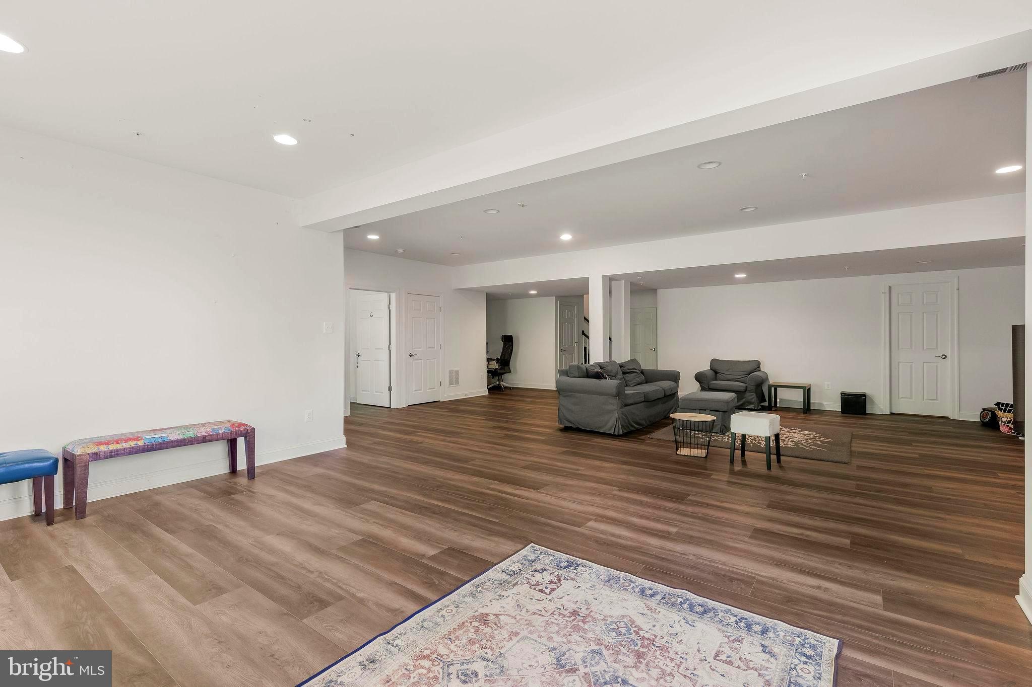 19407 Dry Seneca Ct