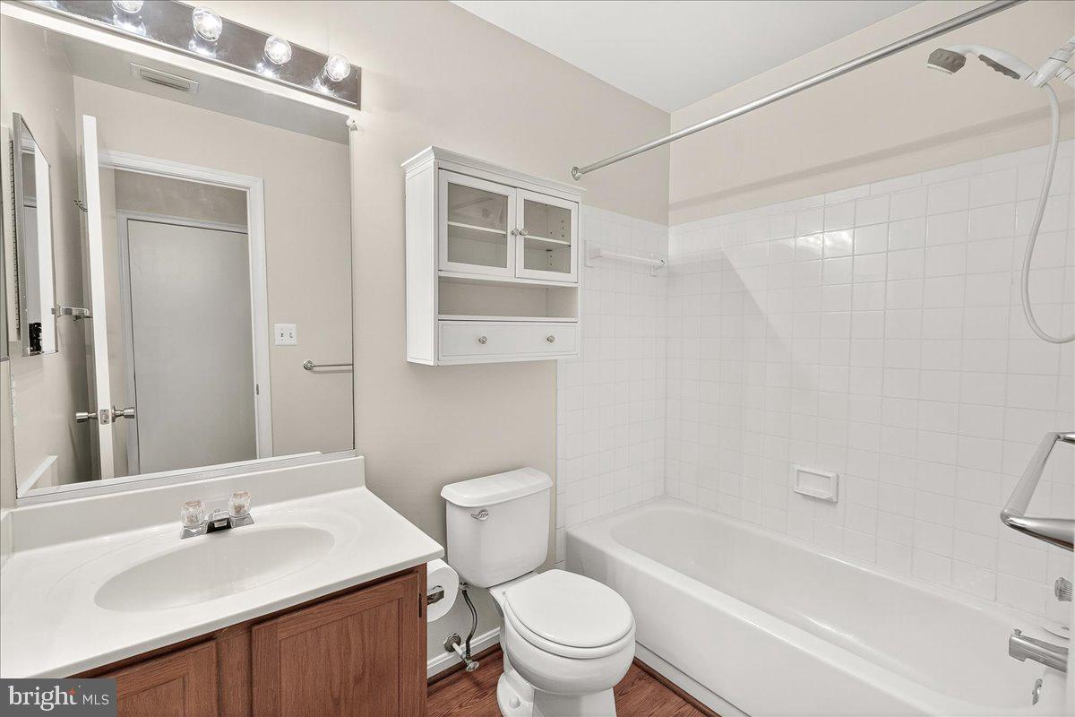 19734 TEAKWOOD CIRCLE 60