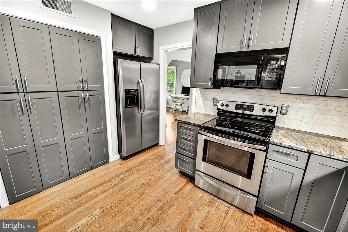 21800 GLENDALOUGH ROAD