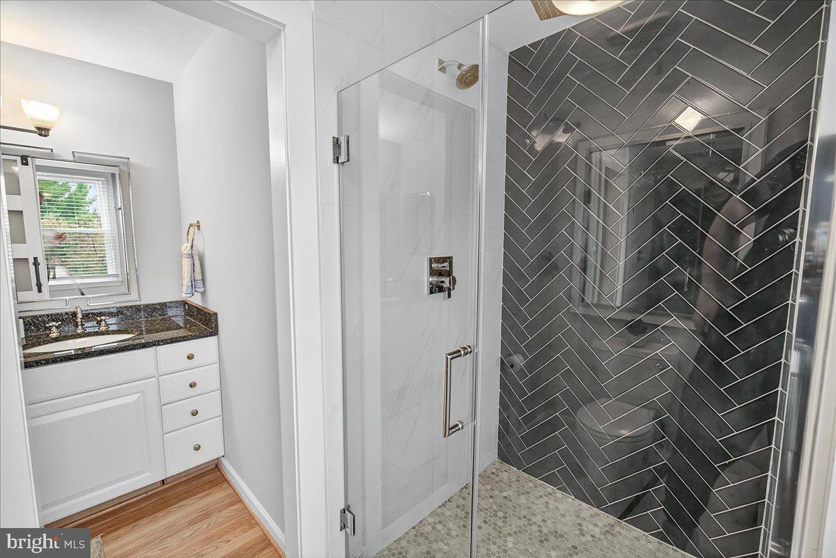 21800 GLENDALOUGH ROAD