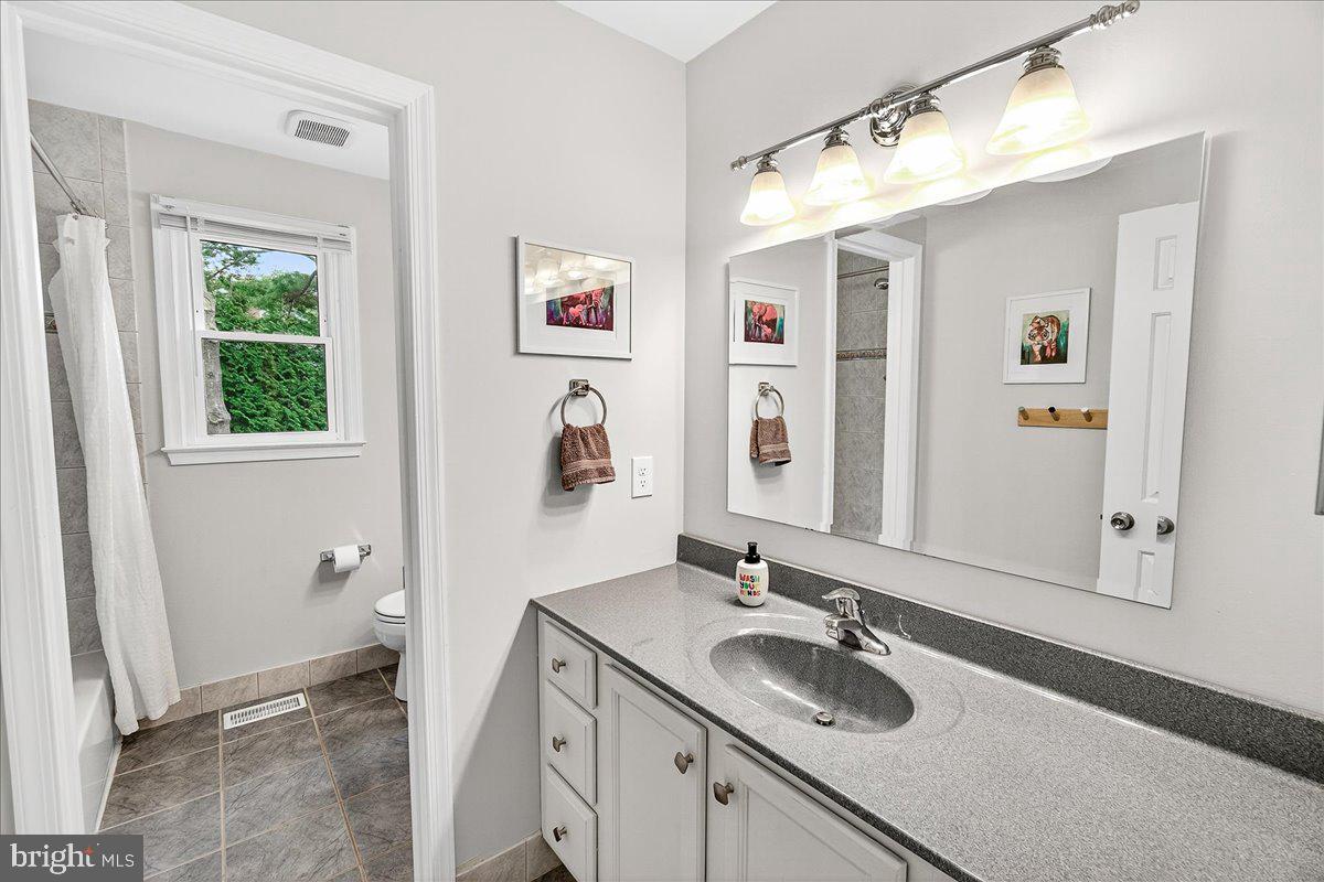 21800 GLENDALOUGH ROAD