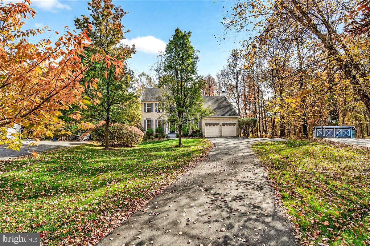 19332 CISSEL MANOR DRIVE